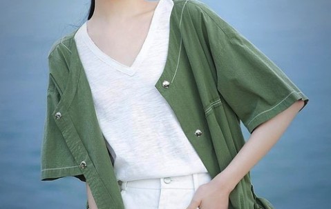 小孩发烧起疹子不痒不痛（小孩发烧后起疹子后又发烧什么情况?）